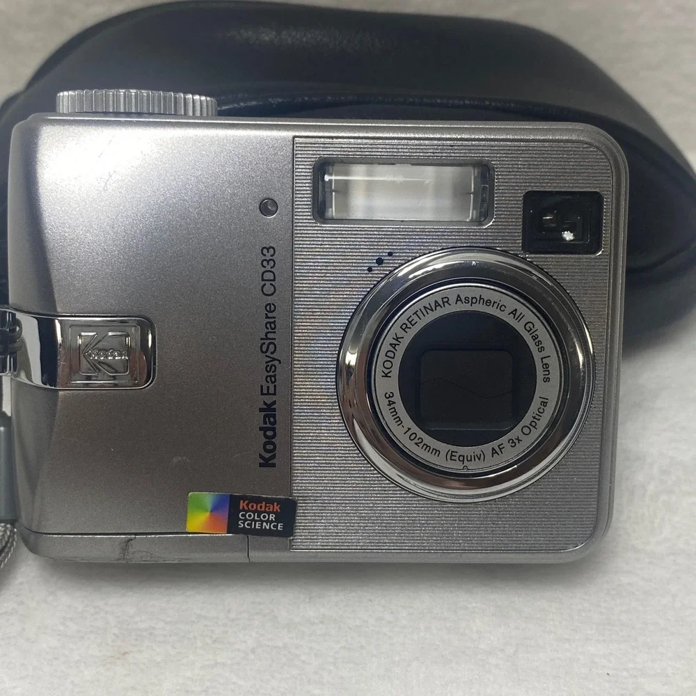 KODAK EASYSHARE‎ DIGITAL CAMERA CD33 SILVER ZOOM NON-WORKING